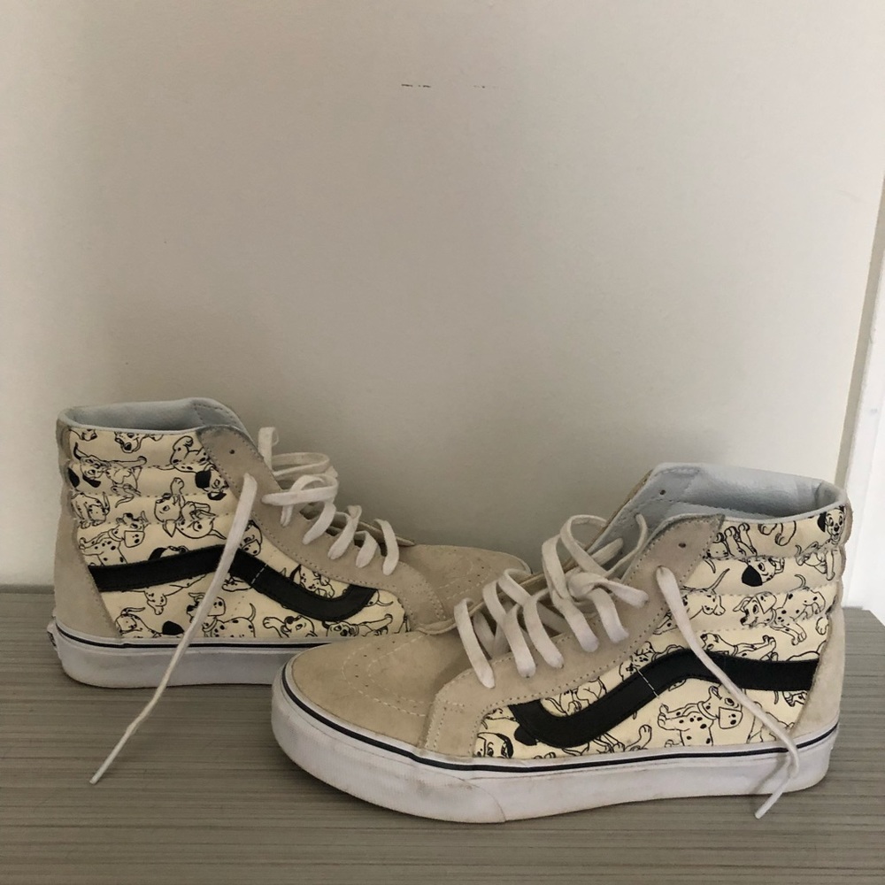 Disney hi top Vans